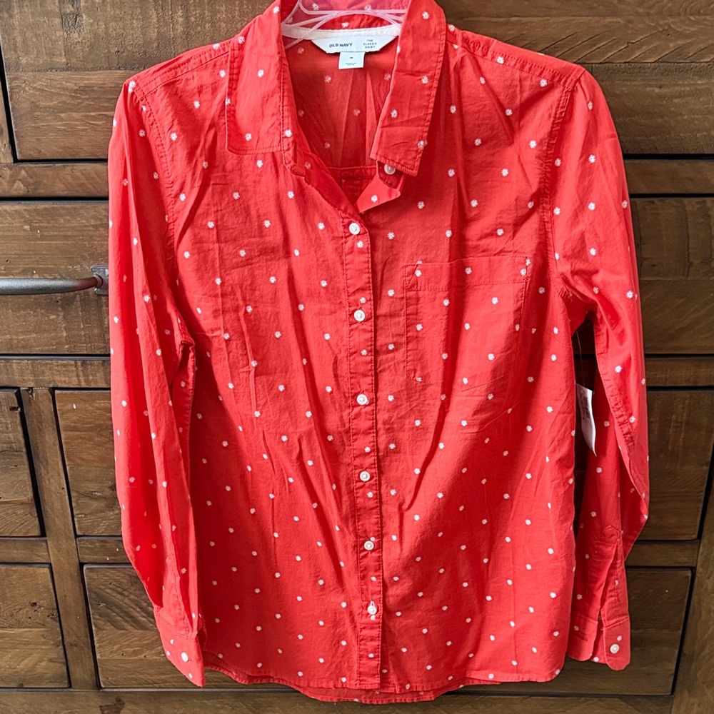 Old Navy Orange & white Small Daises Button-Down 💯 % Cotton Shirt.